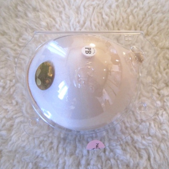 La Senza Seamless Feather-Lite Push-Up Bra - Picture 3 of 9